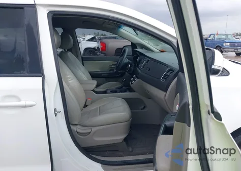 2016 Kia Sedona Lx из США, поврежденный, VIN KNDMB5C15G6153803